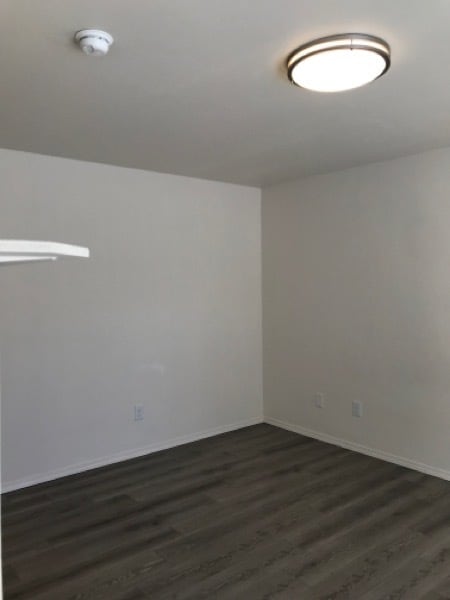Building Photo - 646 Ballingrude Dr