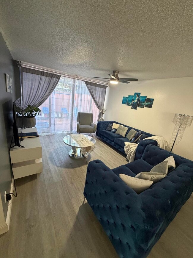 Building Photo - 10343 Greenhouse Rd