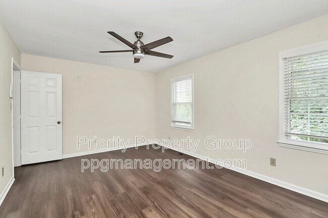 Building Photo - 11323 Harrowfield Rd