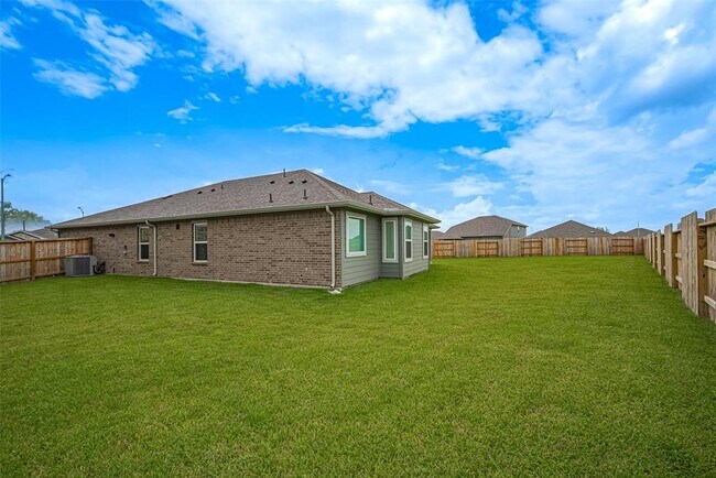 Building Photo - 6306 Brahman Ct