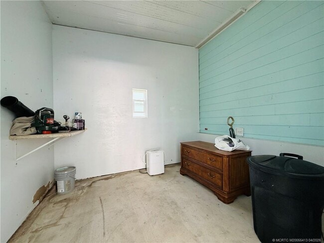 Building Photo - 35 NE Nautical Dr