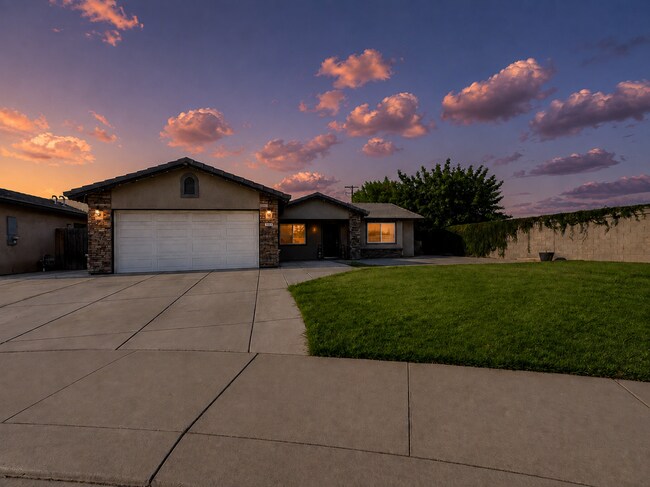Building Photo - 7485 Pintail Ct
