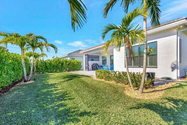 Building Photo - 15830 Key Biscayne Ln