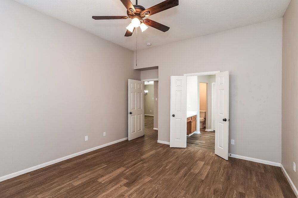 Building Photo - 10518 Southway Bend Ln