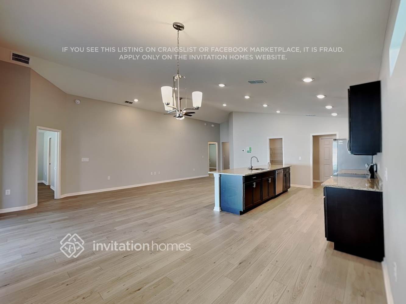 Building Photo - 3918 Willow Ridge Dr