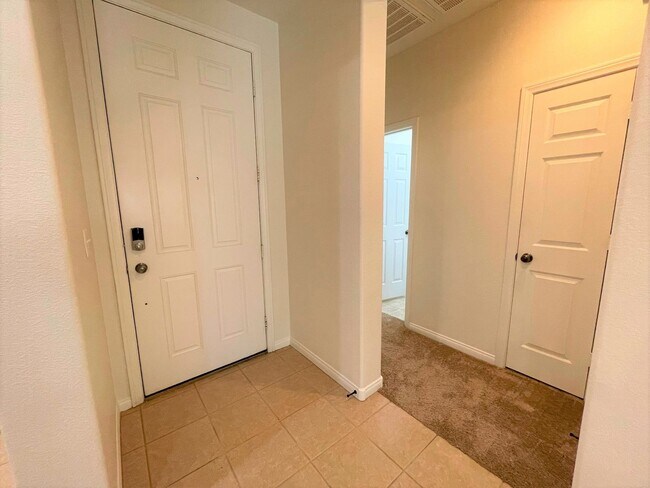 Building Photo - Enjoy mini park in your backyard! Single-story home in Aliante community