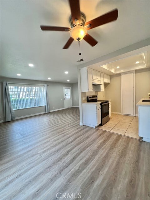 Building Photo - 1820 Doverglen Way