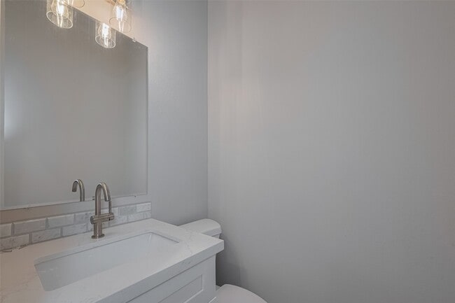 Building Photo - 2414 Sam Wilson St