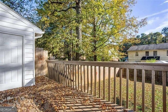 Building Photo - 5232 Ridge Forest Dr