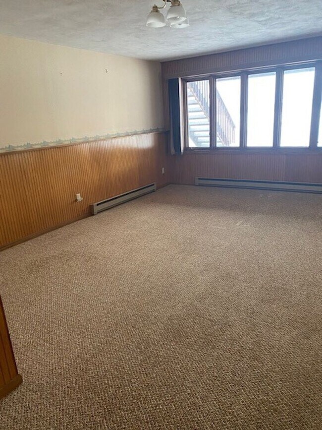 Building Photo - 4 Bedrooms, 2 Bathrooms Single Family Home in Pequot Lakes, MN w/2 car garage on the Whitefish Ch...