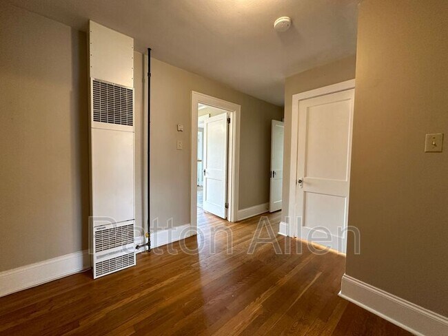 Building Photo - 89 Vermont Ave