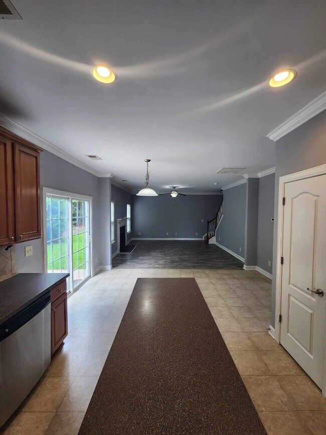 Building Photo - 1456 Brighton Ave