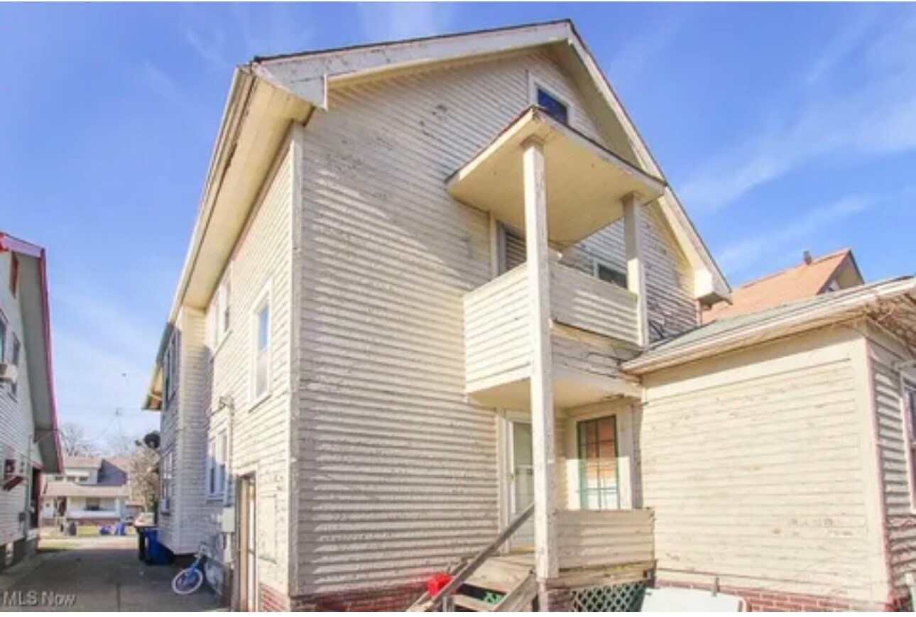 Building Photo - 471 E 147th St