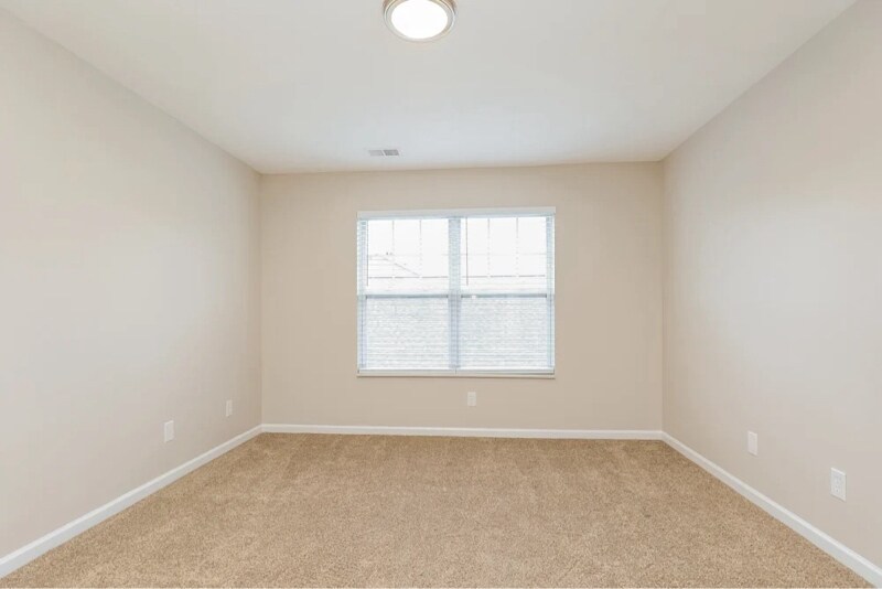 Building Photo - 309 Stewart Springs Dr