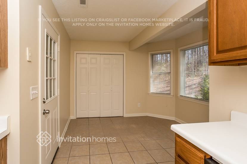 Building Photo - 845 Rambling Rose Ct NW