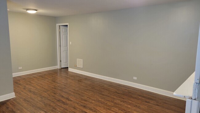 Building Photo - 441 Park Ridge Ln