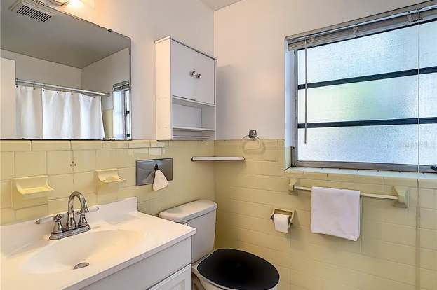 Building Photo - 632 Whippoorwill Terrace