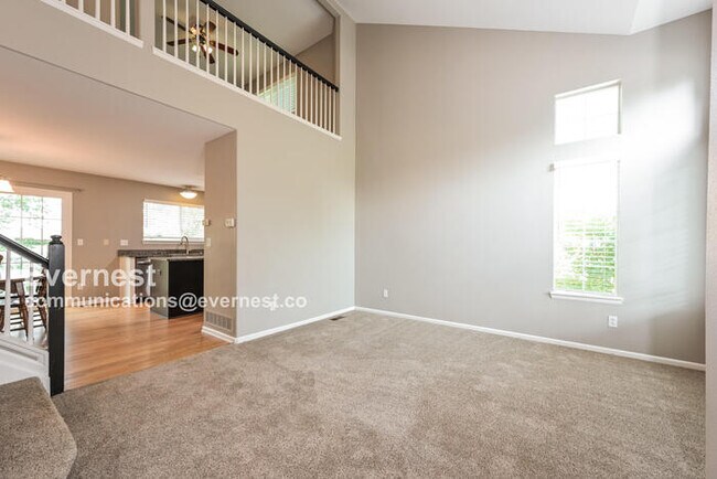 Building Photo - 16241 Bluebonnet Dr