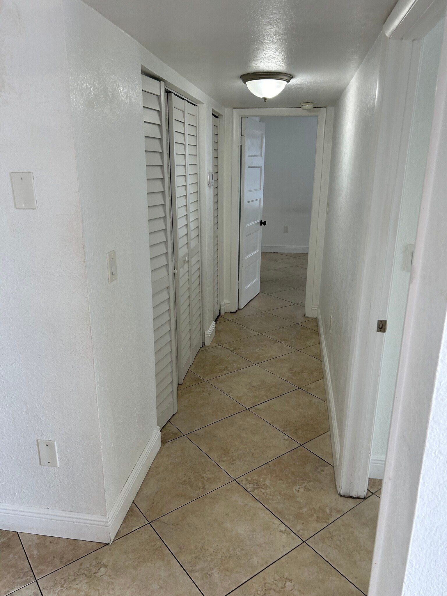 Building Photo - 8640 SW 212th St