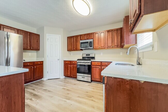 Building Photo - 342 Lingo Port Dr