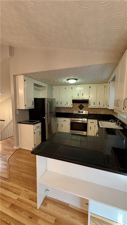 Building Photo - 2830 Pine Meadow Dr