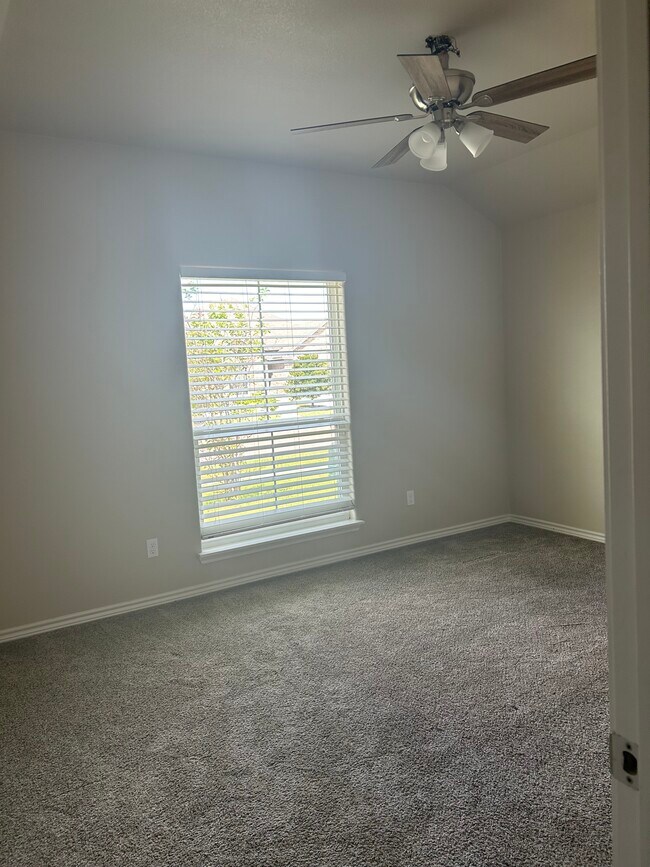 Building Photo - 7737 Stampede Dr