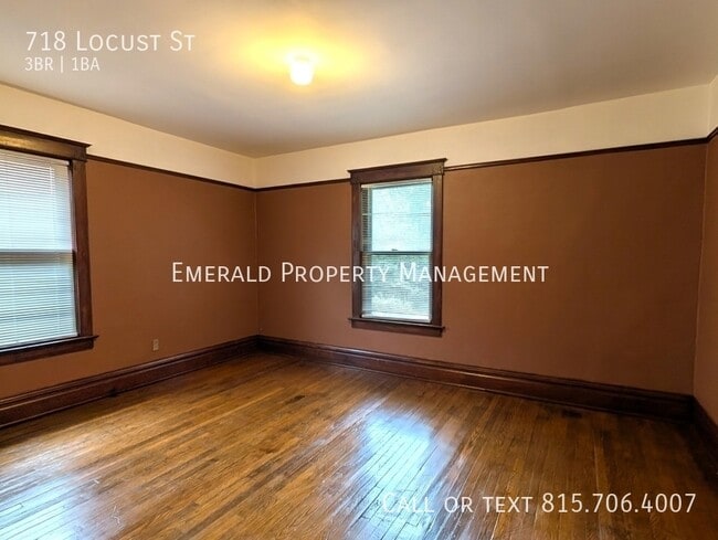 Building Photo - 718 Locust St