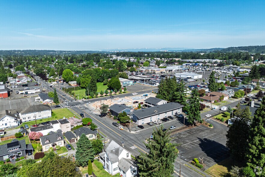 Aerial Photo - Garden Square Apartments
