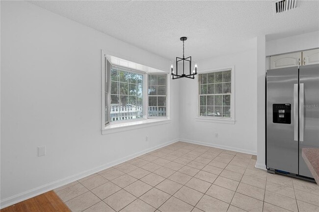 Building Photo - 8134 Papaya St