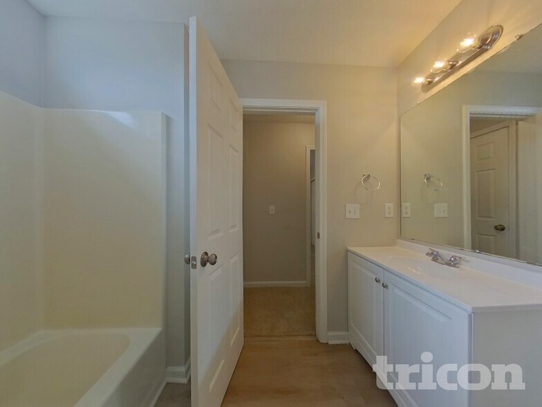 Building Photo - 7258 Silverton Trail