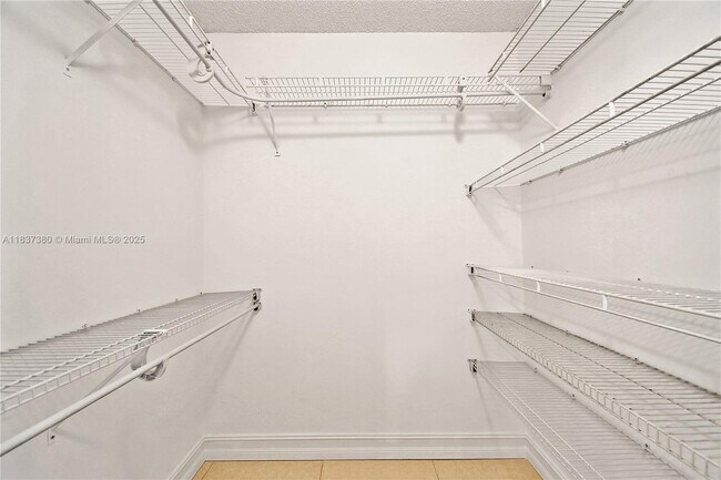 Building Photo - 4454 Mahogany Ridge Dr
