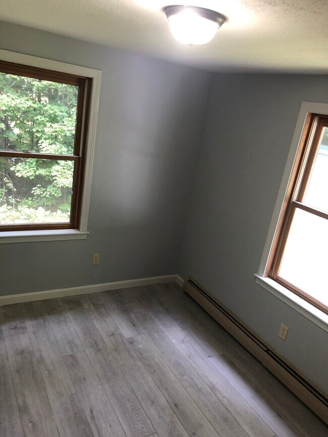 Bedroom - 40 Beaver Dam Rd