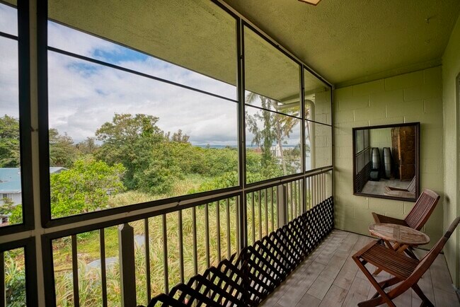 Building Photo - 355 Kalanianaole St