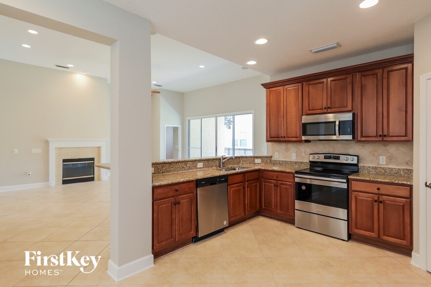 Building Photo - 2453 Tall Cedars Rd