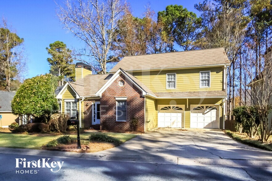 Building Photo - 130 Whisperwood Ln