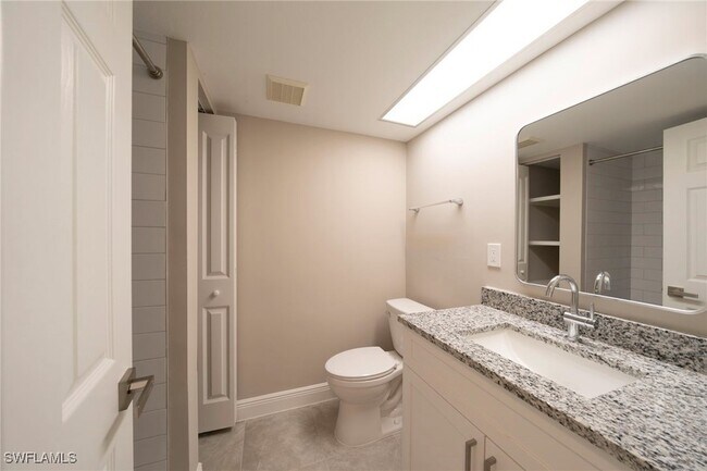 Building Photo - 17456 Woodland Trace Dr