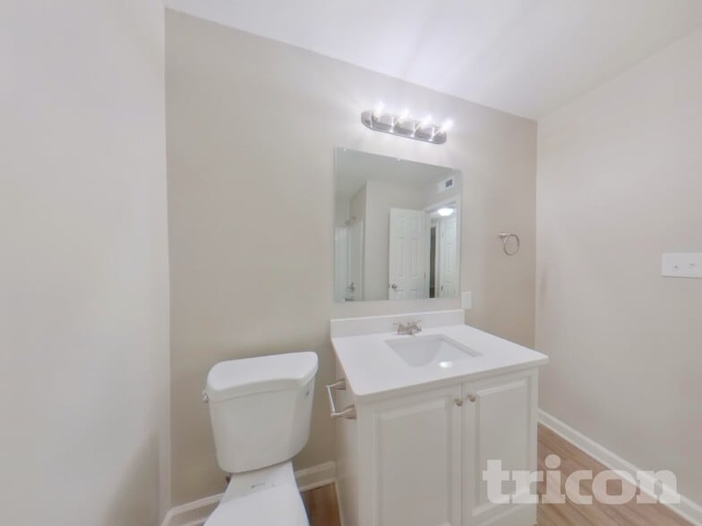 Building Photo - 9033 Trailhead Ct