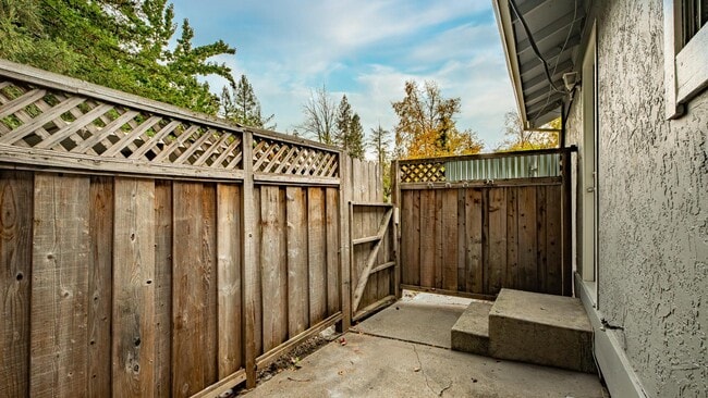 Building Photo - 1220 Mission Blvd