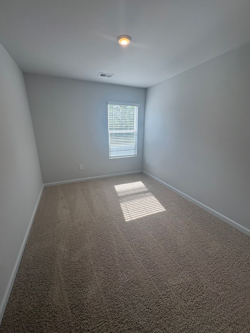 Building Photo - 3462 Firestone Dr