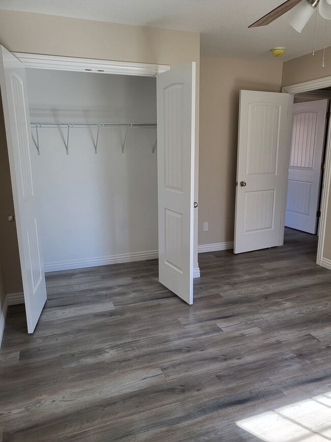 Building Photo - 3 bedroom, 2 bath house in Webb City!