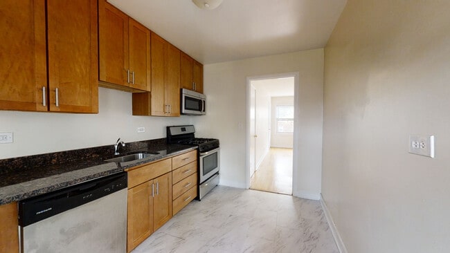 Building Photo - 309 Ridge-1