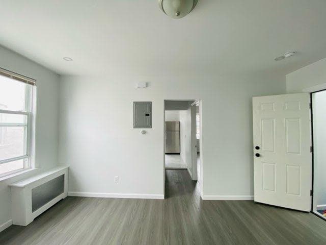 Building Photo - 1664 E 32nd St