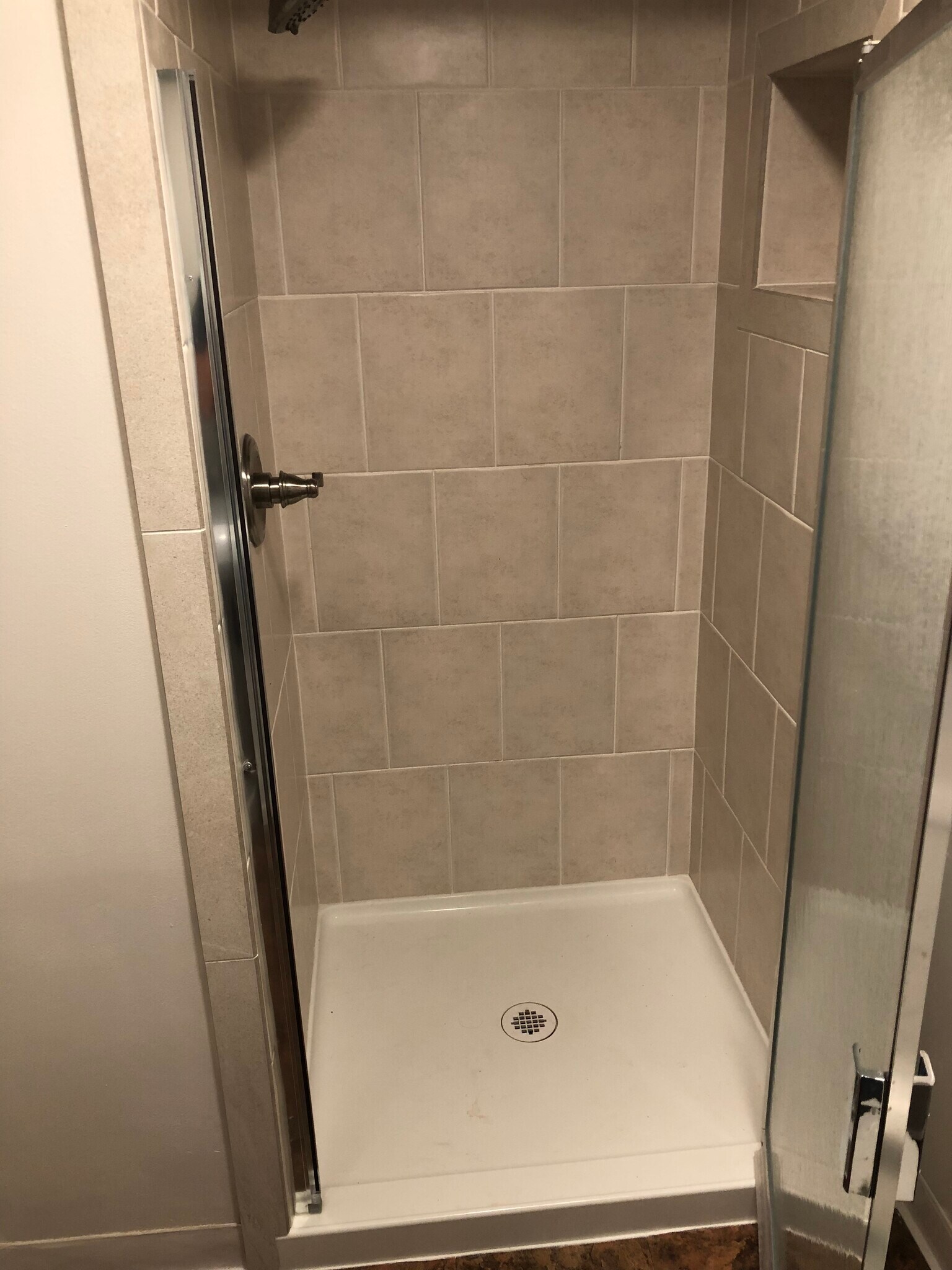 Building Photo - 9416 SW View Point Ter