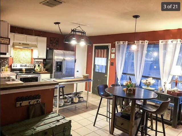 Building Photo - 3012 Hilltop Dr