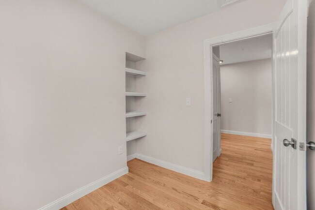 Building Photo - 50 Main St