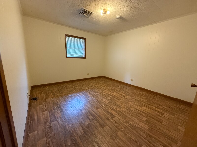 Building Photo - 215 Clause Ln