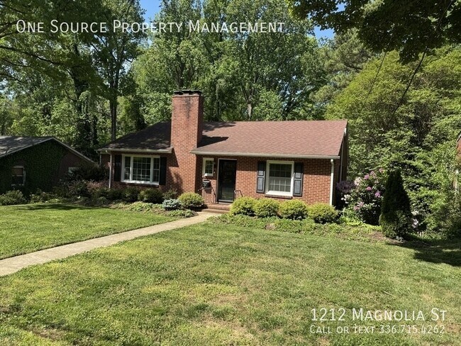 Building Photo - 1212 Magnolia St