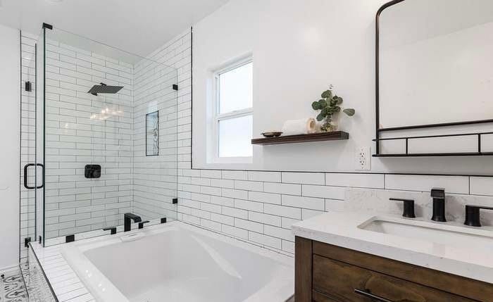 Building Photo - 3270 Hermanos St