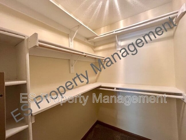 Building Photo - 11133 Autumn Creek Ct