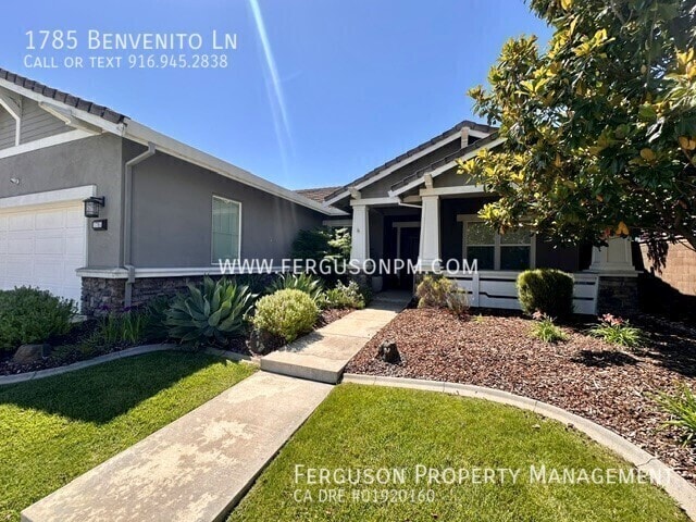 Building Photo - 1785 Benvenito Ln